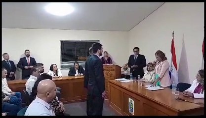 solo dos concejales juraron en sesión de la Junta Departamental saliente