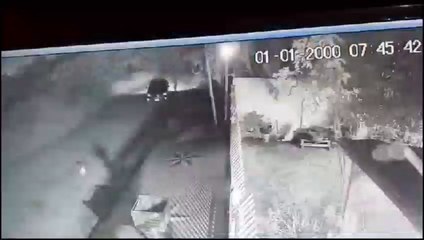 Ladridos de perros y alarma frustran robo domiciliario