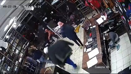 Imágenes De Uno De Los Locales Saqueados En Argentina