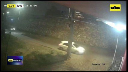 Video: Asaltaron una hamburguesería en Limpio