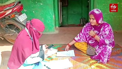 SIR মানে ভয় নয়, একপায়েই 'জয়' করে 99 শতাংশ কাজ শেষ BLO ম্যাডামের