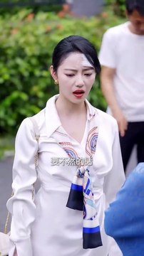 Une avocate échange de corps et devient une belle femme, créant une nouvelle vie au-delà du destin.