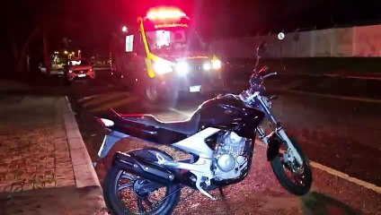 Acidente na Rua Jacarezinho deixa mulher ferida