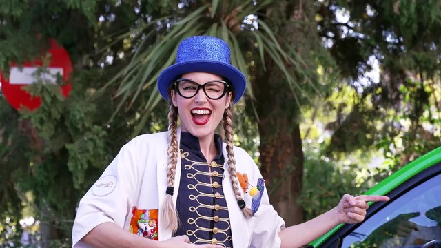 Los Doctores Sonrisa repartirán alegría a bordo de los coches eléctricos de Zity