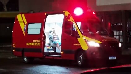 Carro de aplicativo se envolve em acidente no Centro e motociclista, vítima da colisão, é levado para casa de carona