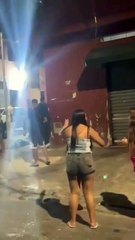 Vídeo mostra homem dando soco em policial durante ação que terminou com um morto