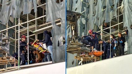 İnşaatın beşinci katından düşen işçi, iş makinesiyle tahliye edildi: İşte o anlar!
