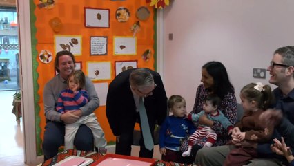 Starmer quizzes nursery children on favourite animal