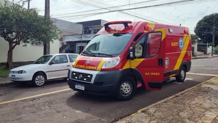 Motociclista é socorrido após acidente com Volkswagen Gol no Parque São Paulo