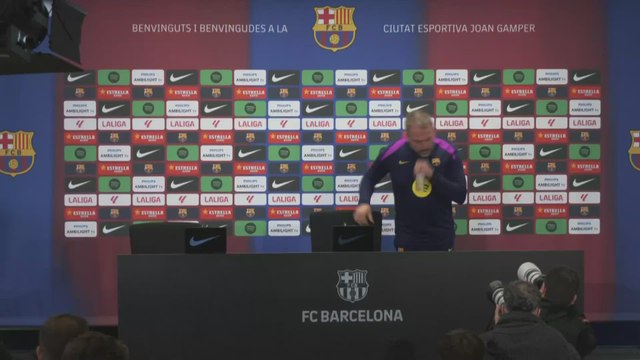 El divertido momento de Hansi Flick con un periodista antes de la rueda de prensa