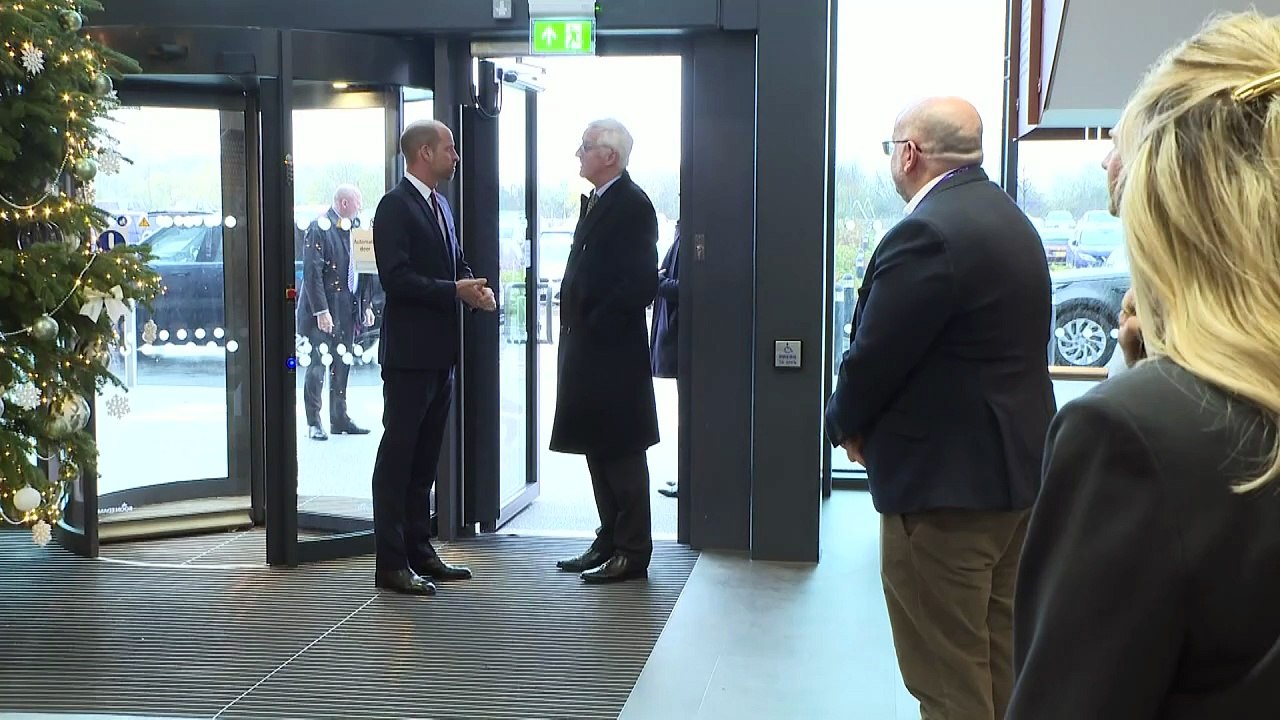 Prince William tours Welsh semi-conductor facility