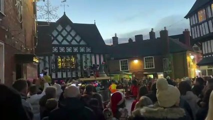 Mickey and Minnie Switch on Newent Christmas Lights!