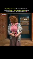 Funny how she called herself “just a teacher” and the Duffers turned around and credited her for their whole journey. ❤️  #glamsham #strangerthings #dufferbrothers #missharris #inspiringteachers #realstory #hearttouchingmoment #dreamchasers #teachersmatte