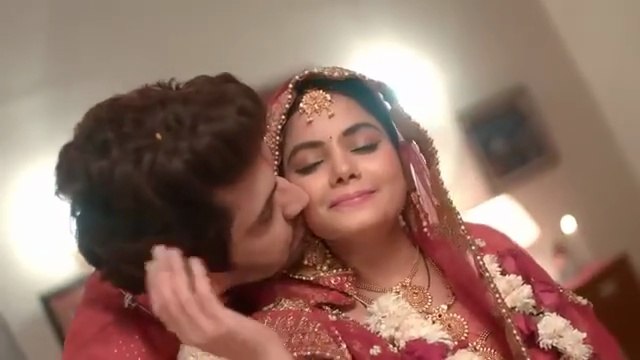 BHABI DEVER HOT ROMANCE l bhabi ke pyaar main pagal dever #comedy #entertainment #ullu