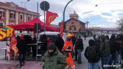 Ex Ilva, a Genova proteste e blocco stradale contro il "ciclo corto"