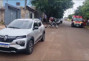 Motociclista fica ferido em acidente na rotatória da entrada do 14 de Novembro