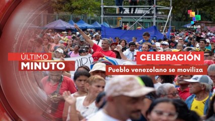 Venezolanos celebran juramentación de los Comandos Bolivarianos