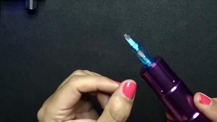 Como Colocar Una Aguja De Cartucho Para Tatuar Facil y Rapido En Una Maquina Pen