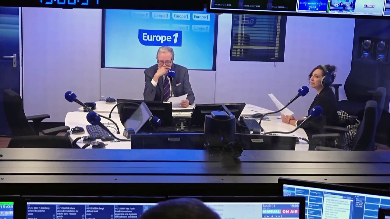 EXTRAIT - Guerre en Ukraine : Volodymyr Zelensky reçu aujourd'hui à l'Elysée pour discuter du plan de paix avec Emmanuel Macron