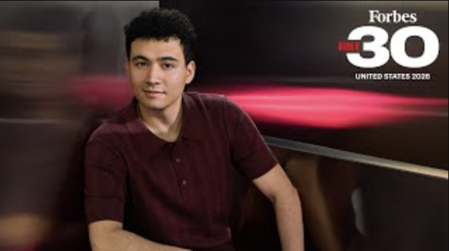 This Gen Z Entrepreneur Is Creating AI Robots to Take Astronauts’ Place in Space