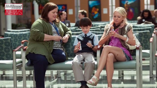 Netflix Releases Trailer for Melissa McCarthy Movie ‘The Starling’ | THR News