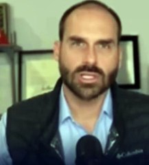 Eduardo Bolsonaro declara que Tarcísio de Freitas não é uma pessoa de direita; veja