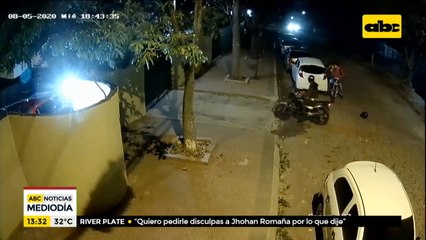 Malvivientes roban moto a una mujer y disparan contra vecino