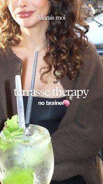 enfin pardon mais la différence est visible 🤨📍 Café Hugo : 22, place des vosges 75004 paris