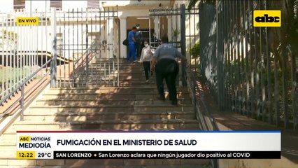Ante casos de COVID 19, fumigan el ministerio de Salud