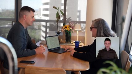 Deaf man’s interpreting funding cut as disability insurance scheme recommends ‘other communication methods’