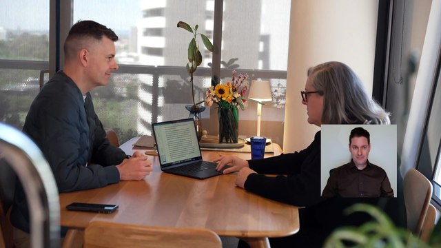 Deaf man’s interpreting funding cut as disability insurance scheme recommends ‘other communication methods’