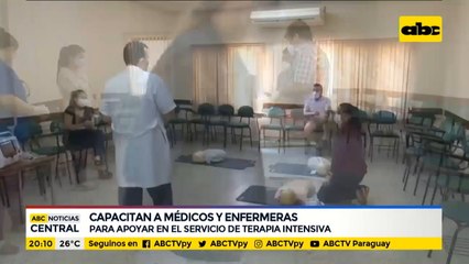 Capacitan a médicos y enfermeras para terapia intensiva