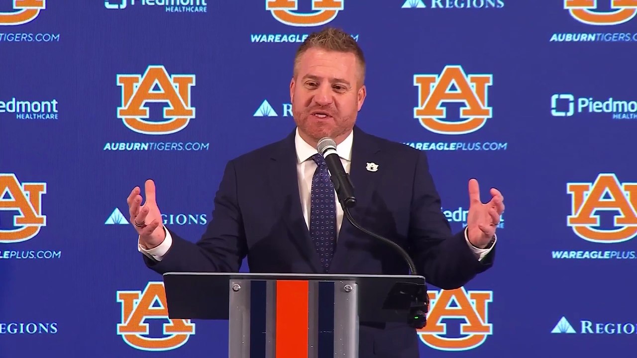 Auburn Tigers HC Alex Golesh Describes His Offense: 'We're Gonna Be Uber Aggressive'