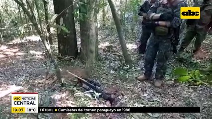 Fusil de narcotirador del EPP, entre evidencias incautadas