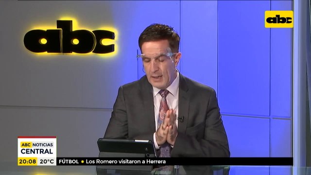 Falta de clases presenciales desespera a transportistas escolares