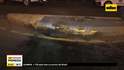 Conductor se quedó dormido y chocó contra un portón