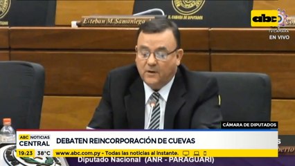 Diputados debaten reincorporación de Miguel Cuevas