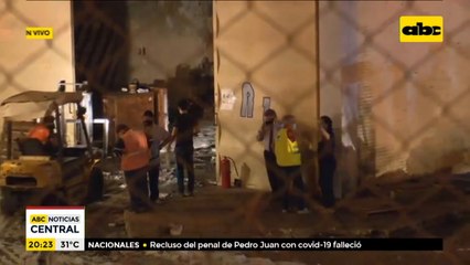 Incendio en galpones del aeropuerto Silvio Pettirossi