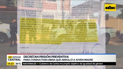 Decretan prisión preventiva para conductora que arrolló a joven