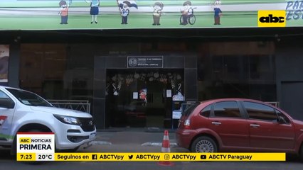 Gobierno analiza volver a clases de manera "híbrida"