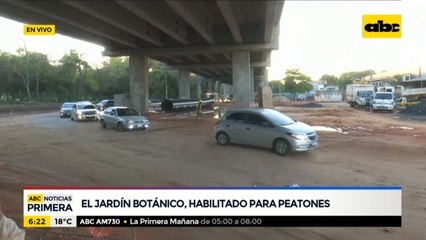 Mucho tráfico en zona del corredor vial botánico