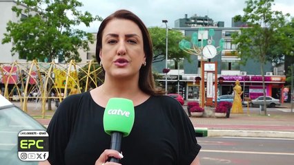 Relógios instalados em espaços públicos de Cascavel continuam sem utilidade