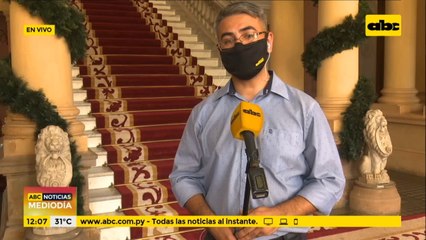 No habrá retroceso de fases, pero sí "algunos ajustes", según Salud