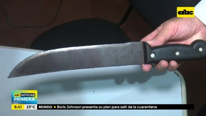 Detienen a un hombre por amenazar a vecinos