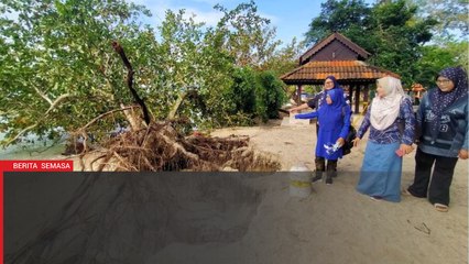 Teluk Batik suram dek hakisan, peniaga akui terjejas