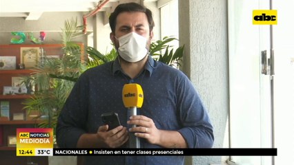 Liberales presentan libelo acusatorio a la oposición