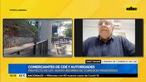 Comerciantes de CDE y autoridades
