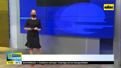 Nenecho usa la municipalidad como PC de su campaña