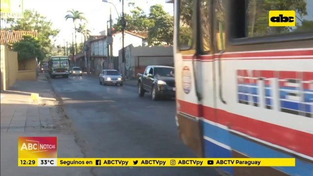 Estudiantes secundarios exigen tarjetas del billetaje