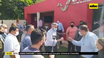 Paraguay es un ejemplo de política sanitaria, según Mario Abdo